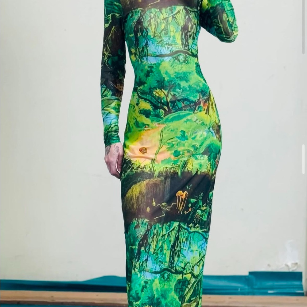 FASHION BRAND COMPANY Cayetana Mesh Maxi Dress ONE OF A KIND SAMPLE - Size Small